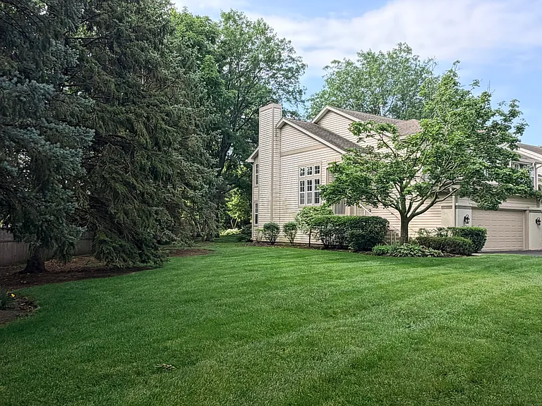2507 Palazzo Dr — Photo 18