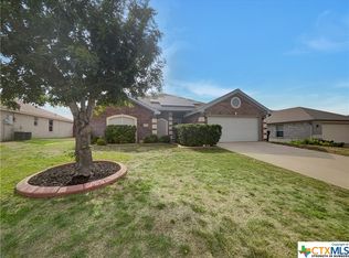 318 Oak Ridge Dr, Nolanville, TX 76559