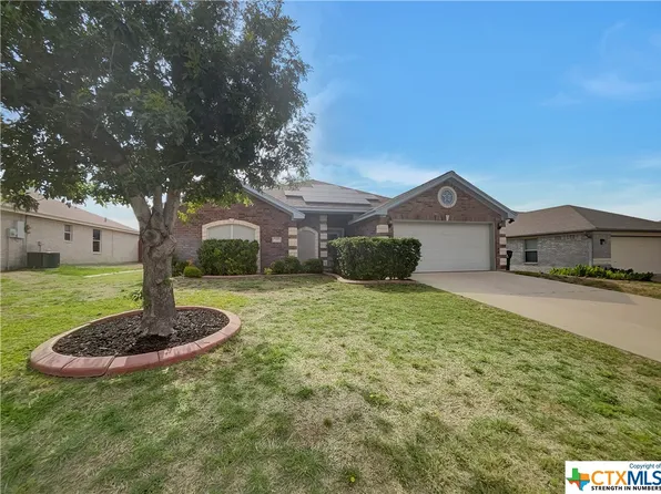 318 Oak Ridge Dr, Nolanville, TX 76559