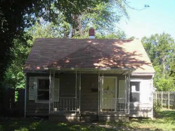 2705 S Alvord Blvd, Evansville, IN 47714