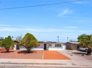 2204 Dune Dr, Las Vegas, NV 89106