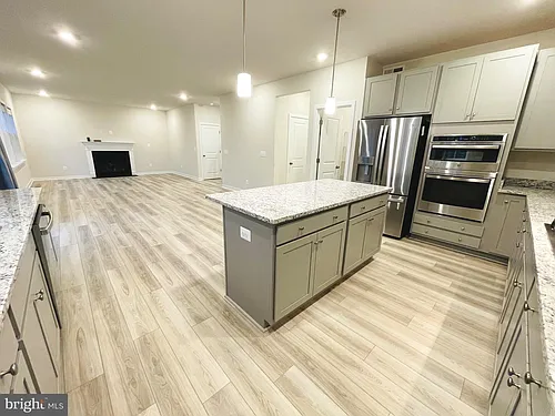 130 Thornton Way Photo 1