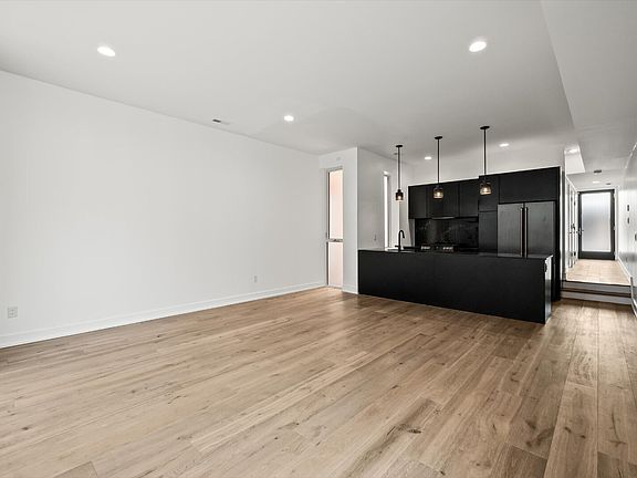 3rd image of 2828 John R St