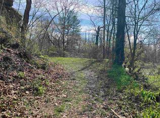 44 Poling Farm Rd, Clarksburg, WV 26301