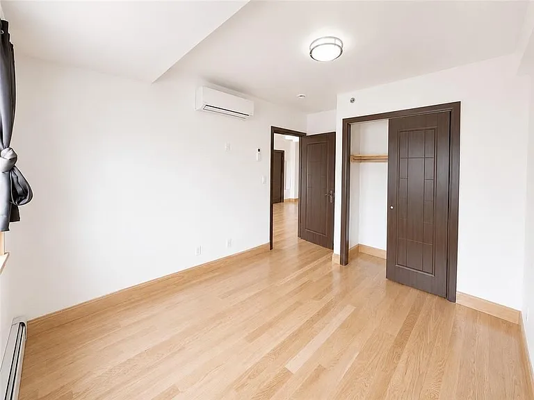 41 42 College Point Blvd #6A — Photo 4