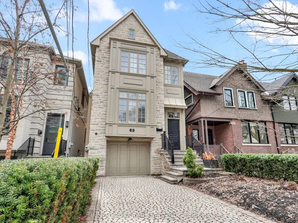 39 Gormley Ave, Toronto, ON M4V 1Y9