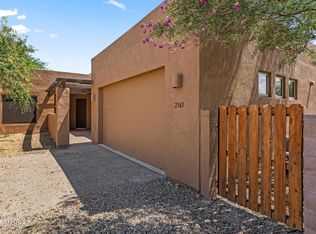 2563 E Cold Snap Pl, Vail, AZ 85641