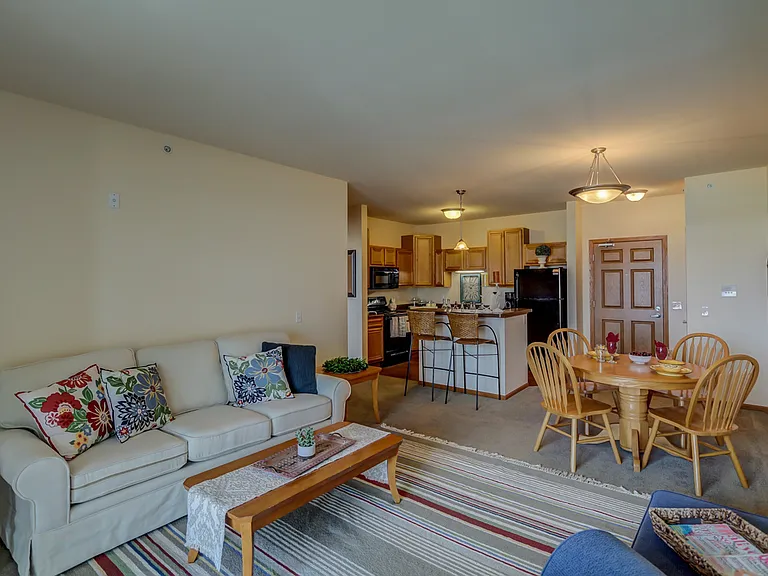 Grant- Living Area