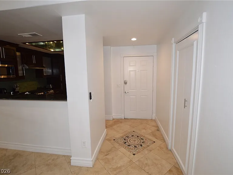 260 E Flamingo Rd #332 — Photo 9