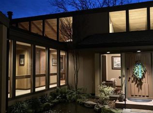 4990 Upper River Rd, Grants Pass, OR 97526