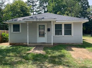 2725 Bancroft St, Charlotte, NC 28206