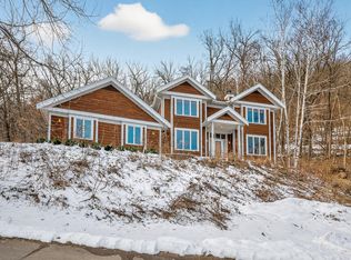 104 Forest Oak Ct, Winona, MN 55987