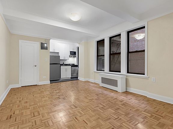 3rd image of 52 Clark St APT 2C