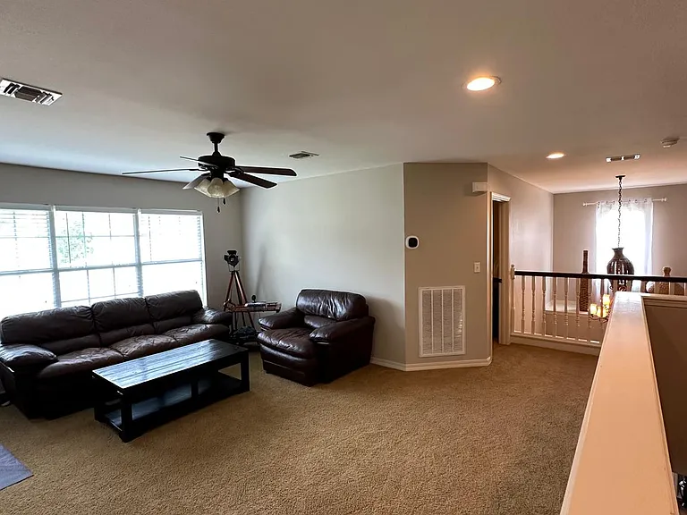 200 Grey Eagle Dr — Photo 24