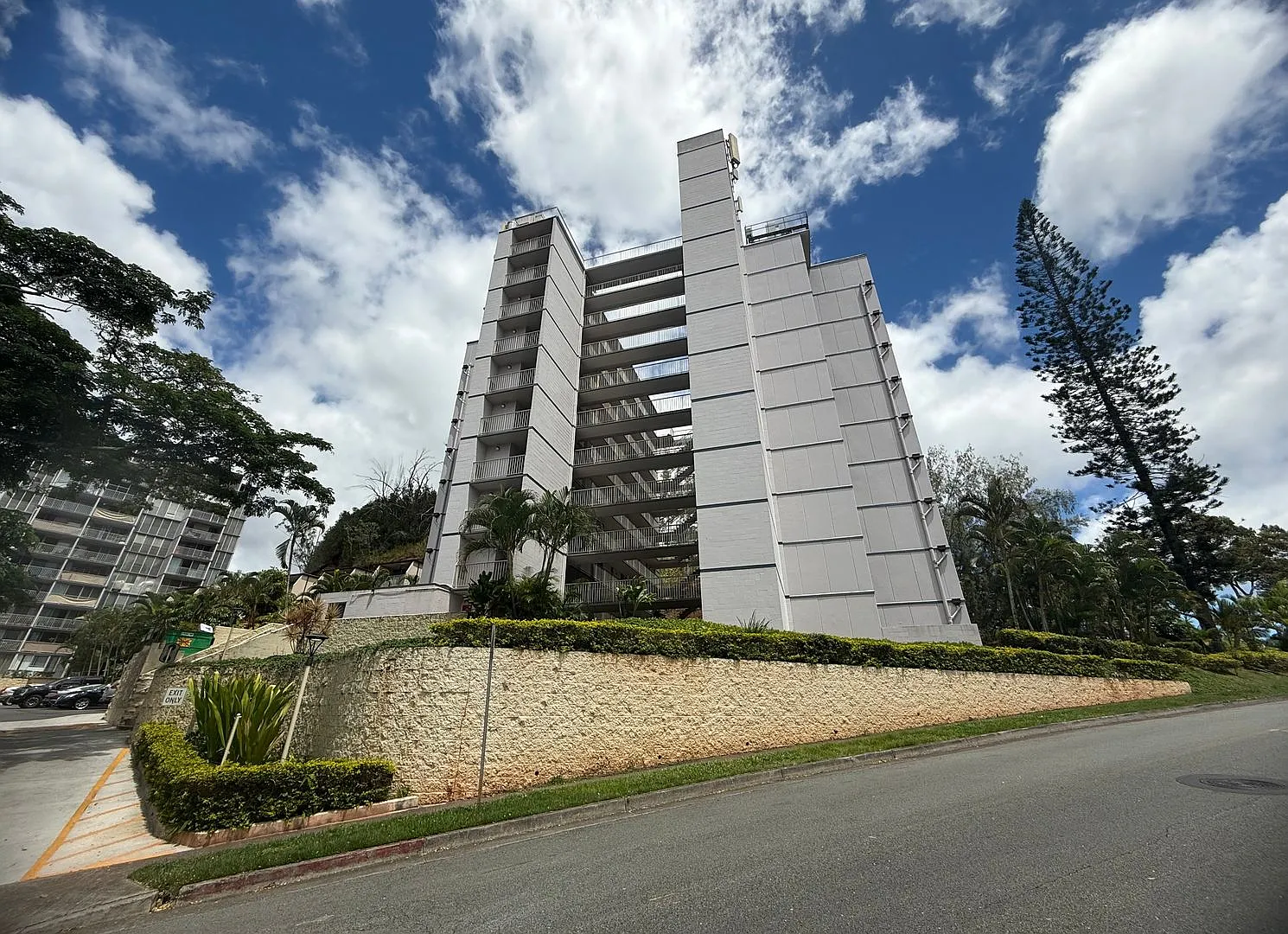 1br/1ba/1pkg Condo In Mililani Water/Sewer/Trash Included! — Photo 1