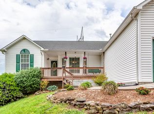 8809 Heiskell Rd, Powell, TN 37849