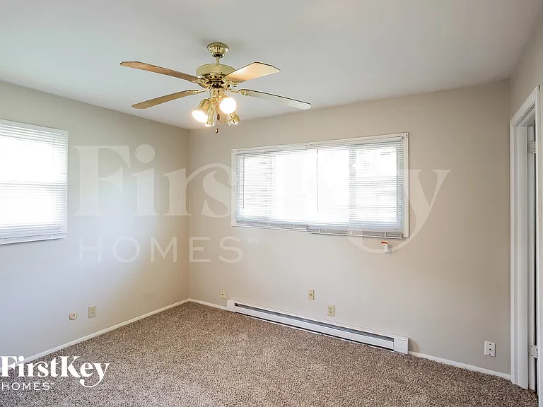 6620 W 16th St — Photo 8