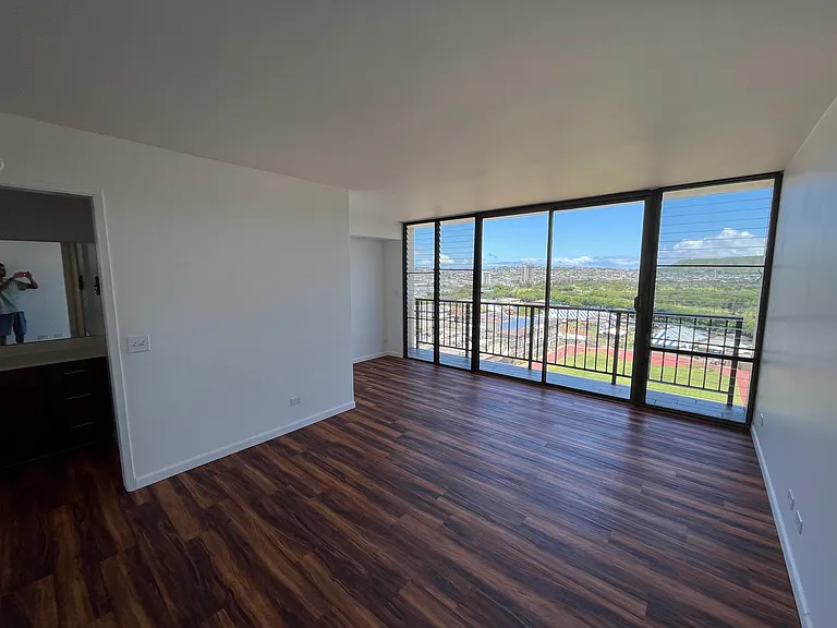 2444 Hihiwai St #1604 — Photo 18