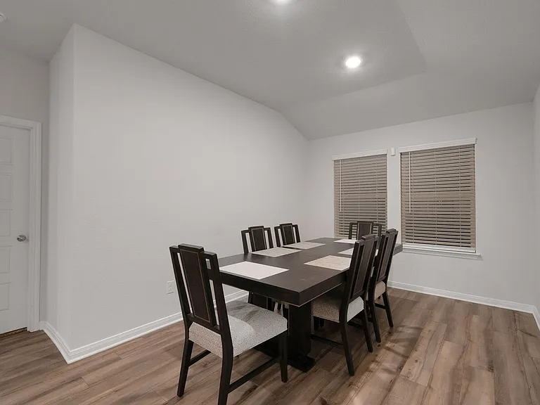 3025 Charyn Way — Photo 20