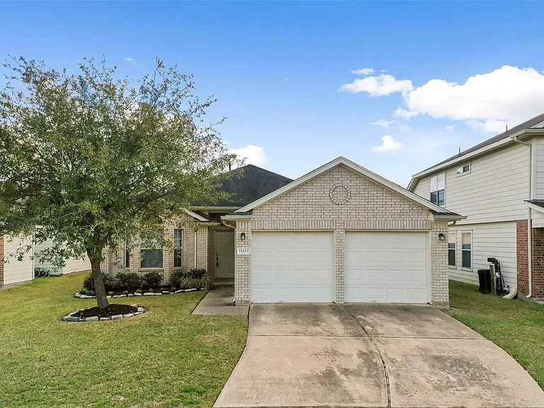 15423 Brock Creek Way — Photo 27