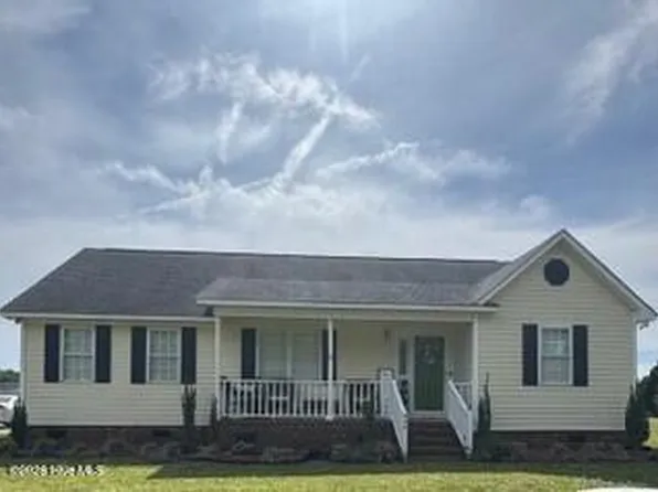 422 Maple Street, Oak City, NC 27857