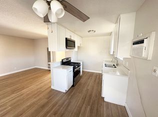 2313 West Valencia Dr, Fullerton, CA 92833