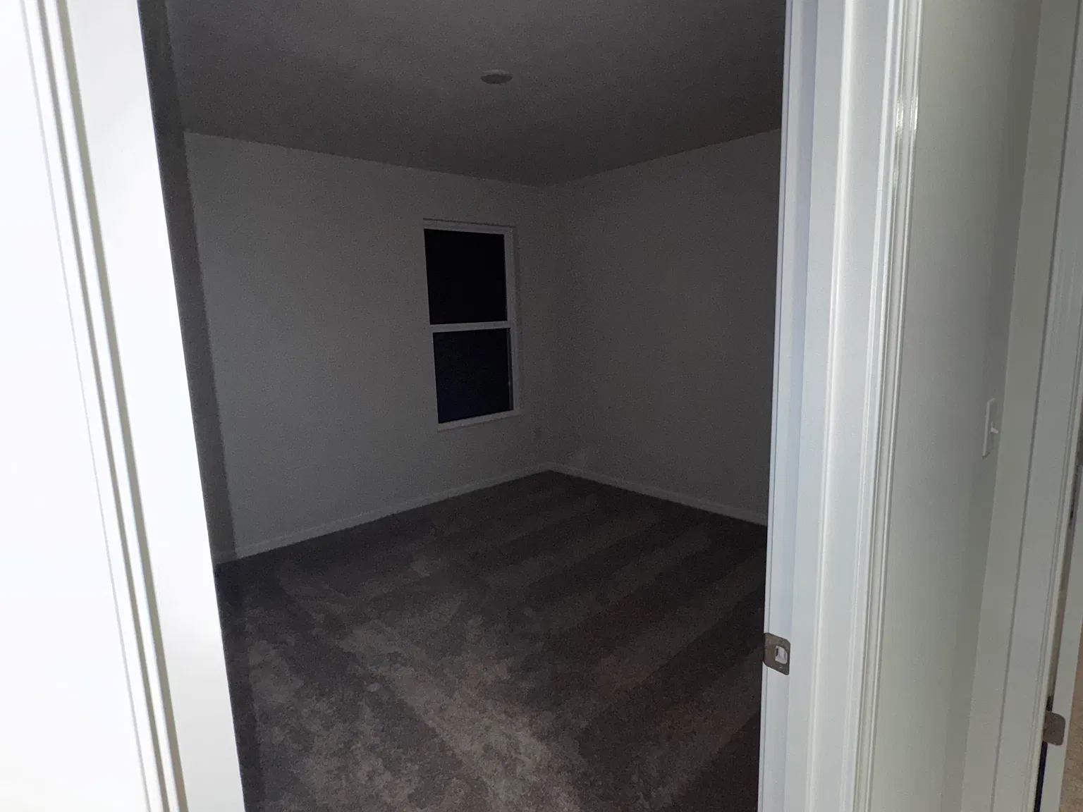 5 bed, 3124 sqft, $4,400 — Photo 4