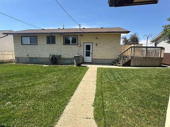2nd image of 11301 W 104th St