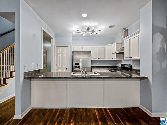 5th image of 4272 Lochshire Ln