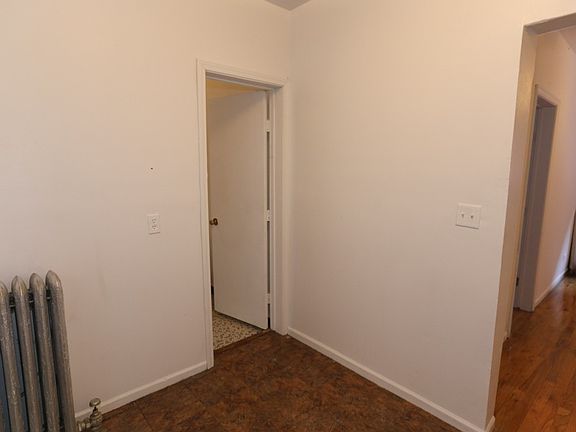5th image of 933 W Sunnyside Ave APT 2N