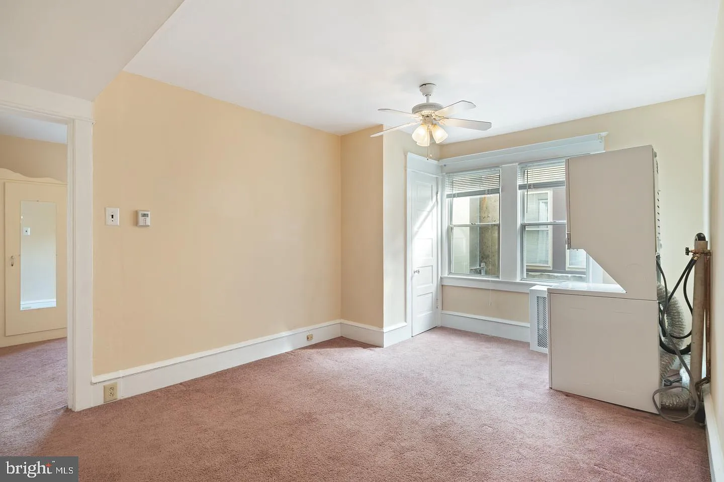 2 bed, 1.0 bath, $2,300 — Photo 2