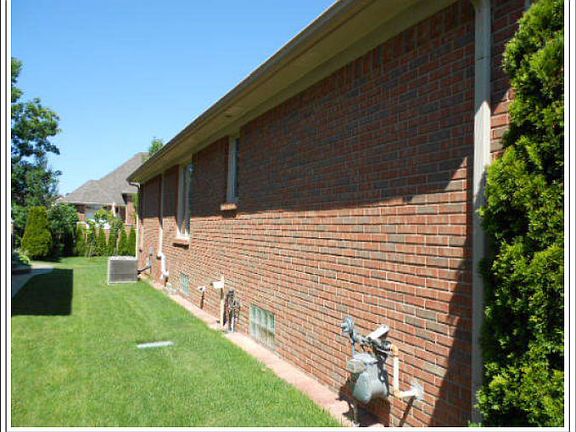 4th image of 56487 Birkdale Dr
