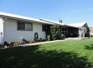 405 Highland Ter, Mount Vernon, OR 97865