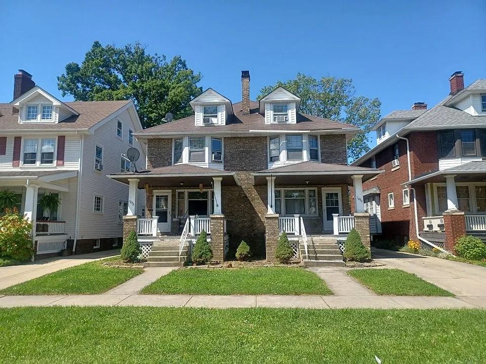 1650 Lincoln Ave