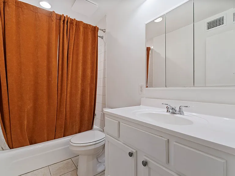 2116 Hobbs Rd #C2 — Photo 24