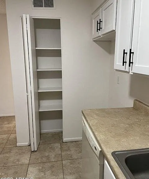 1242 W Carla Vista Dr — Photo 6