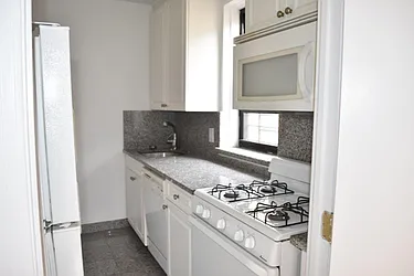 Rented by Brown Harris Stevens