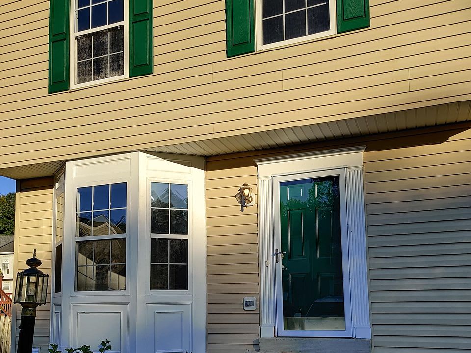 1st image of 1001 Kings Crest Dr