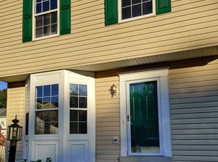1001 Kings Crest Dr, Stafford, VA 22554
