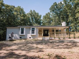 440 Peacock Acres Trl, Danville, VA 24541