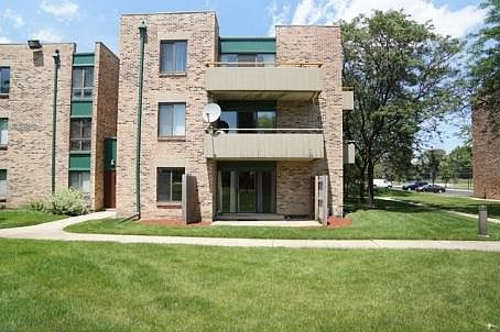 3rd image of 1919 Prairie Sq Unit 34