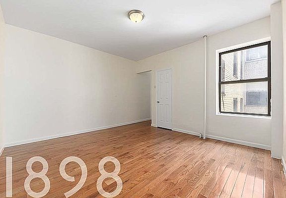 4th image of 10243 Corona Ave APT L3a