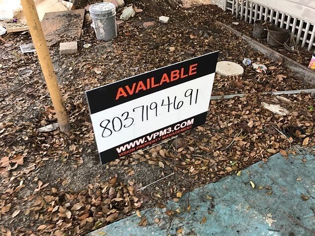 2nd image of 612 E 60th St