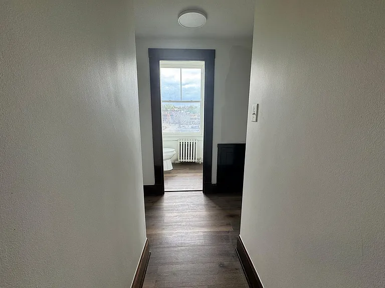 208 N Warren Ave #G — Photo 14