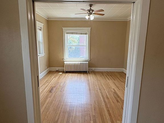 5th image of 3301 Dewey Ave APT 9