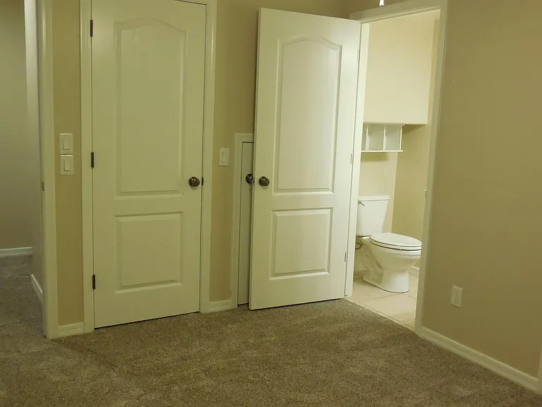 746 S Beck Ave — Photo 19