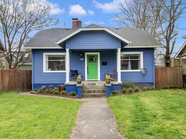 6362 N Commercial Ave, Portland, OR 97217