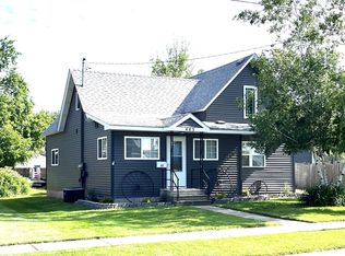403 3rd St SW, Stewartville, MN 55976