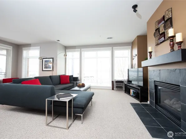 1950 Alaskan Way #227, Seattle, WA 98101