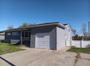 823 8th St, Havre, MT 59501